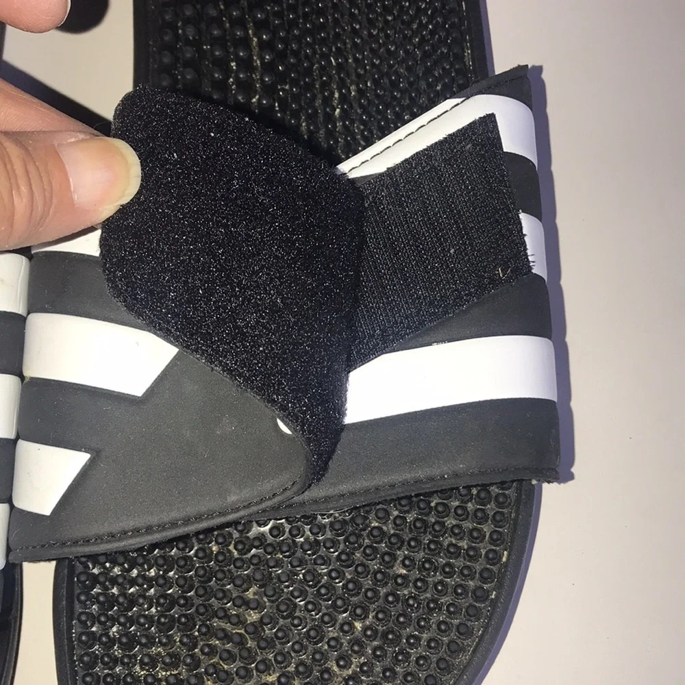 adidas men’s classic